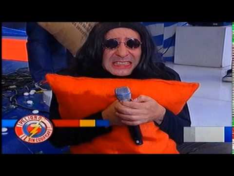 Peligro Sin Codificar / Claudia Ciardone con los rebos