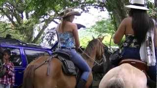 preview picture of video 'horse riding Cordoba. tourism Quindio Colombia,beautiful landscapes and women 15.m2ts'