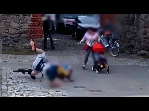 Potrącił dziewczynkę i odjechał.