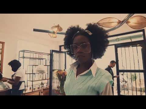 COLOR GYAL - Jony Roy, Queen's Tafari (Afro Styling Video)