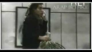 SIN UN ADIOS Entrada