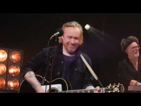 En sång om dig Lars Winnerbäck med Per Persson och nya Packet