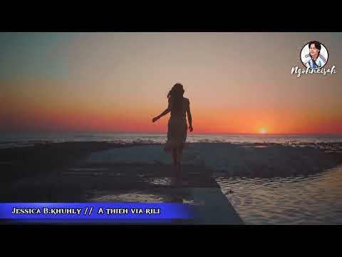 Jessica B.khuhly //  A thieh via rili
