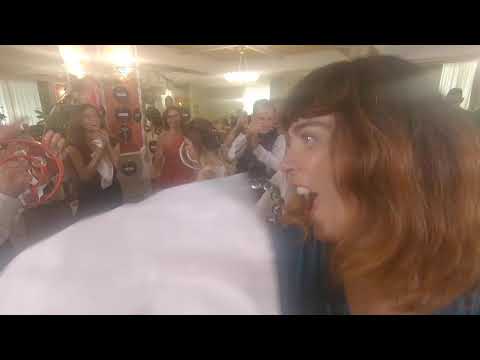 animazione per matrimoni napoli - matrimonio travolgente - festa, divertimento, balli, animatore.