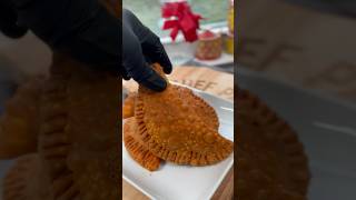 Download lagu The BEST cheesy beef and potato empanadas 🤤 mp3