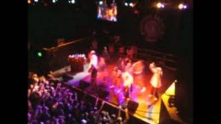 Young Fee & J Sav, Beat The Pussy Up Freestyle