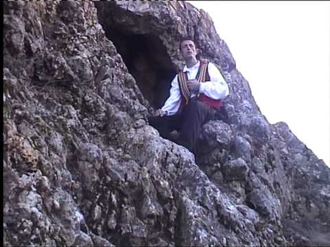 Bashkim Mulaj Këngë Per Deshmorin e Kombit - HALIM BAJRAKTARI