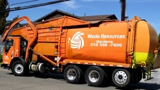 preview picture of video 'Waste Resources Garbage Trucks - Gardena, CA'