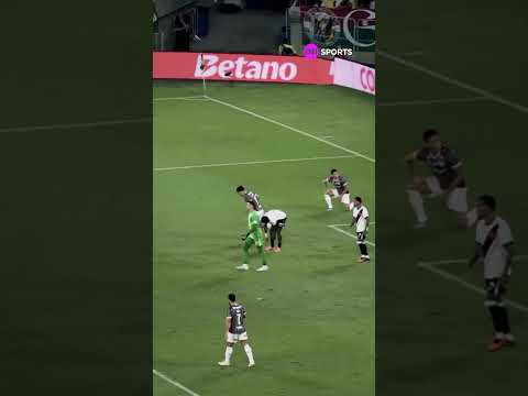 O ARANA TEVE A CHANCE SEM GOLEIRO, MAS ISOLOU! #shorts