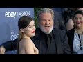 Look How Jeff Bridges Loves Hailee Steinfeld Critics Choice Awards 2016 Red Carpet