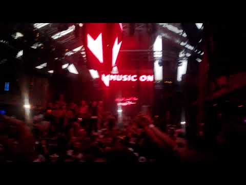 MARCO CAROLA plays everybody be somebody AMNESIA IBIZA 2016