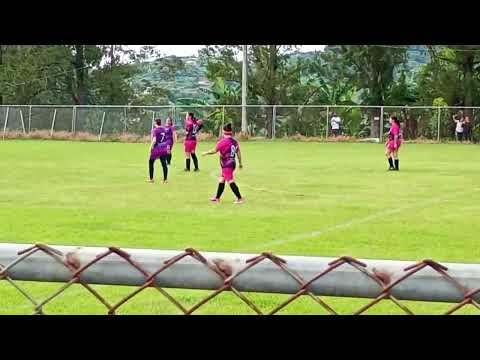 Fútbol femenino entre San Juan Sur de Cartago y Cartago centro 🇨🇷🇨🇷🇨🇷