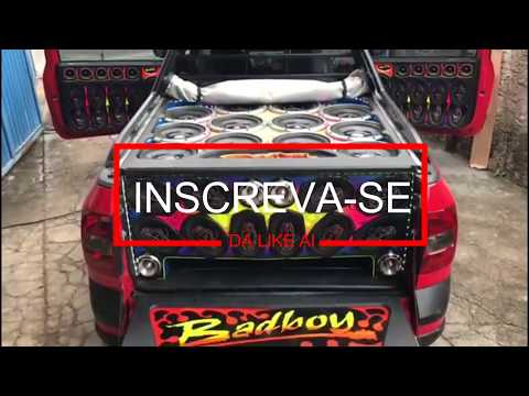 Saveiro G5 tocando forte