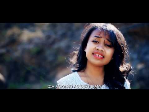 Hitako Ianao // Henika