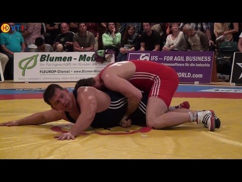 Nürnberg (Vanek, P.) - Freiburg (Lohrer, B.) 120kg Gr./Rö. (2:0 PS)