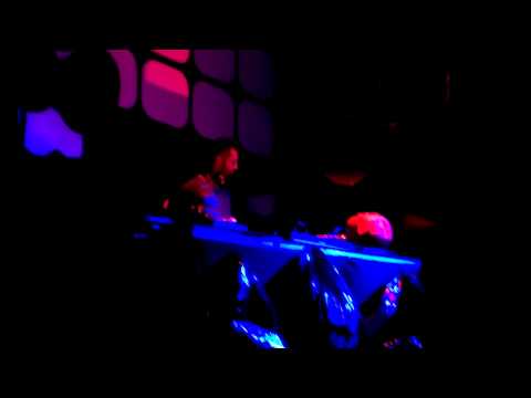 13th The Debut Birthday @ KASINO 2014/11/01 Jaffa Surfa plays: Andhim - Walkmen