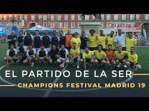 Los mejores momentos del partido entre Carrusel Deportivo y El Larguero, en la Plaza Mayor