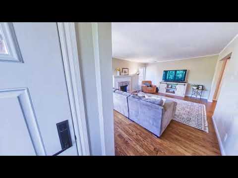 eyeCatchLight Photography video.