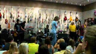 Heroic Bear of the Despair Live