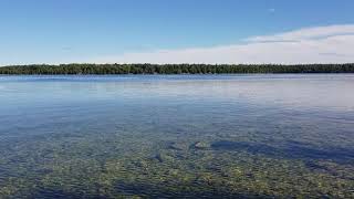 preview picture of video 'HD 2K Kawartha Ontario Four Mile Lake'