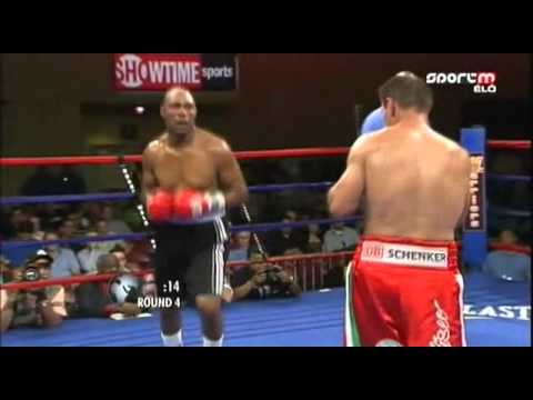Boxing 2011-06-04 - Zsolt Erdei vs. Byron Mitchell