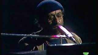 Lucio Dalla (1980 live)- Cosa Sara' + MEDLEY  - ANTENNA 3 - 1980