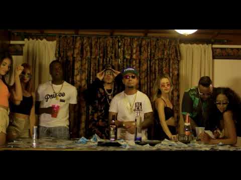 Mc Kelvinho, Mc Ruzika e Mc Dimenor Dr - Fortemente ( Dj Leozinho Mpc )