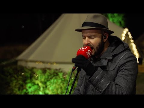 Stan Van Samang - River Of Life | Live bij Q