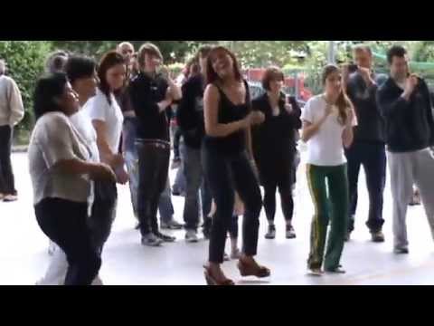 Ai se eu te pego/No woman no cry - YARA DA SILVA BAND 2013