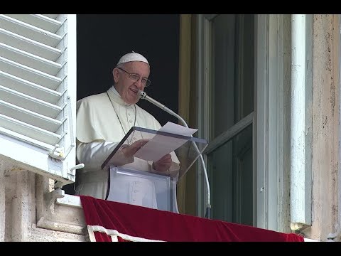 El Papa pidió oraciones y rezó por África durante el ángelus