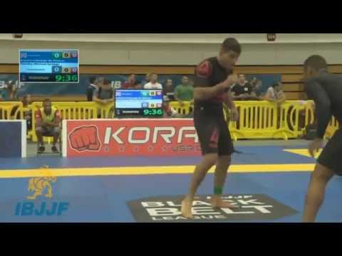 Tim Spriggs vs Roberto Camargo De Alencar