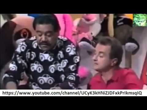 Classics - Billy T makes a Hat (prize for the biggest) Funny Sh!t