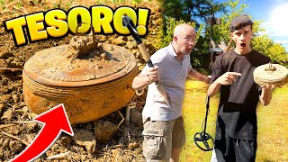 HO TROVATO un TESORO SOTTO TERRA con il METAL DETECTOR! *INCREDIBILE*