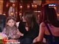 Nancy Ajram et sa fille Mila parle francais 