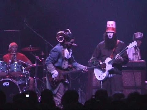 Colonel Claypool's Bucket of Bernie Brains: The State Palace Theatre - New Orleans, LA 5/3/03