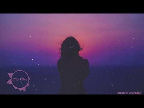 Claire Ridgely - Busy Body.