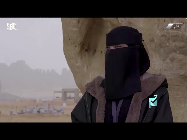 Layan Al-Qadi, Dipuji Wisatawan Karena Abaya