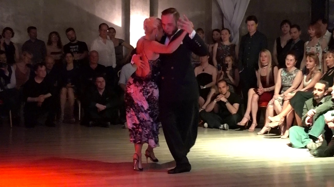 Stanislav Fursov & Alejandra Mantinan. (2) Milonga Ideal. 2017.07.07