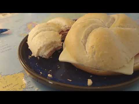 MongoTV_8329 - Min Frokost - MØLLEHJUL BOLLER Med ÆGTE SKINKE og OST