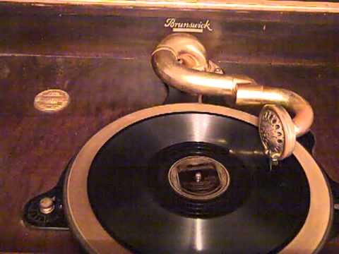 SIX JUMPING JACKS HARRY RESER - I'M GONNA DANCE WIT DE GUY WOT BRUNG ME - ROARING 20'S