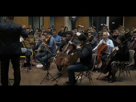 Hino 237 CCB Orquestrado - Deus é Por Mim