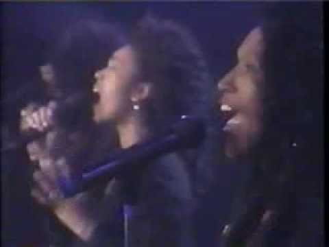 The Pointer Sisters - Slow Hand (live) 1990