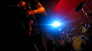 kisschasy- the shake