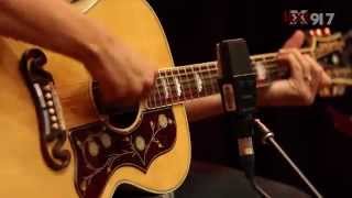Rhett Miller - "Kiss Me On The Fire Escape" - KXT Live Sessions