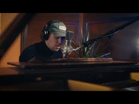 Lloyd Llewellyn - Tell me. Live at Telstar Studios