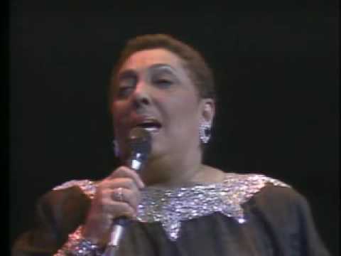 CARMEN MCRAE - Getting Some Fun Out Of Life