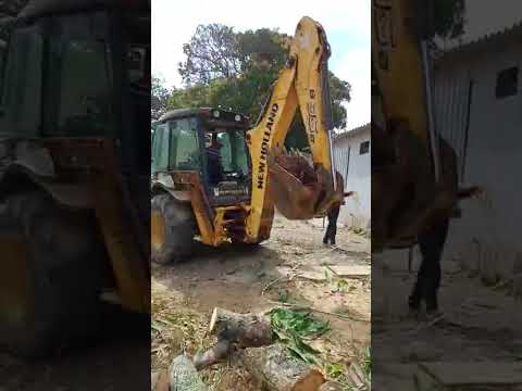 Preparando o terreno da Luz para as Nações em Mimoso de Goiás 