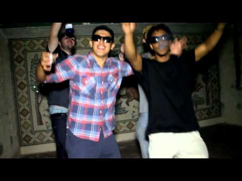 LaB LoRD Ft EZee - WaLK AwAY -