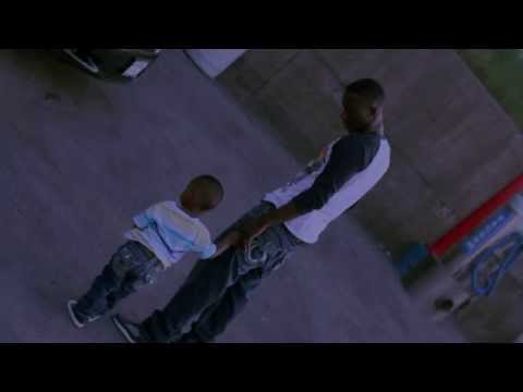 Young Famous Ft Huncho Hoodo - Hold up