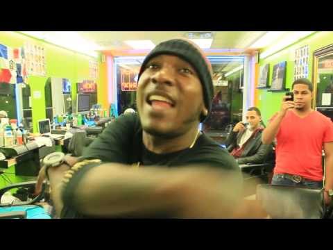 Sujeto Oro 24 guariboa en laCamara, Sosa Gucci Prada Improbisando En La Peluqueria de New york